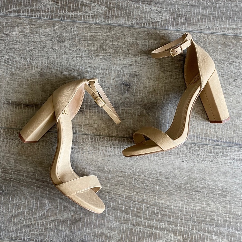 My Delicious Shoes Shiner Ankle Strap Heel
